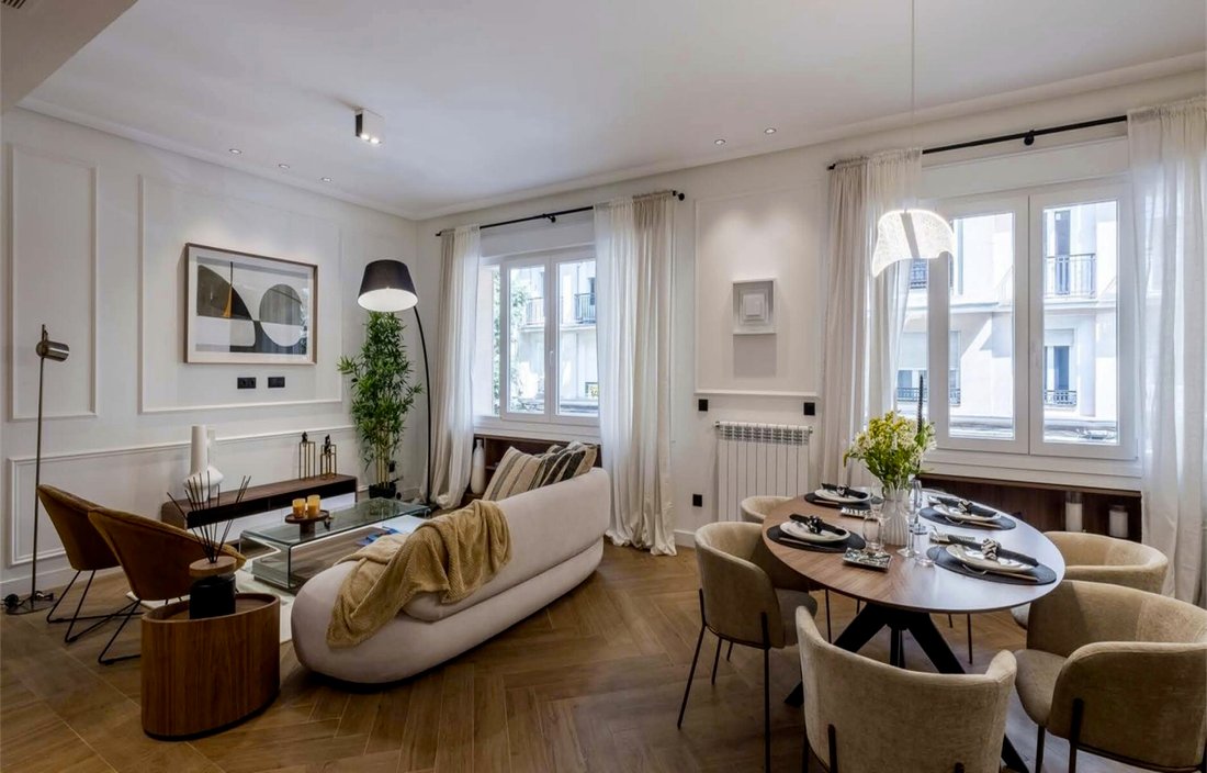 Apartment in Chamberi, Madrid, Spain 1 - 13593318