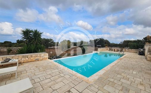 Villa in Center, Carovigno, Apulia 1