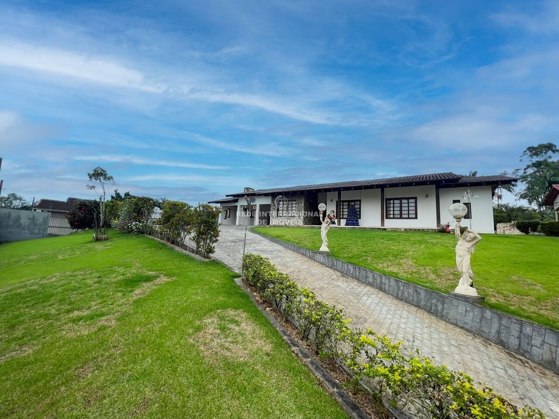 House in Santa Terezinha, State of Santa Catarina, Brazil 1 - 13592952