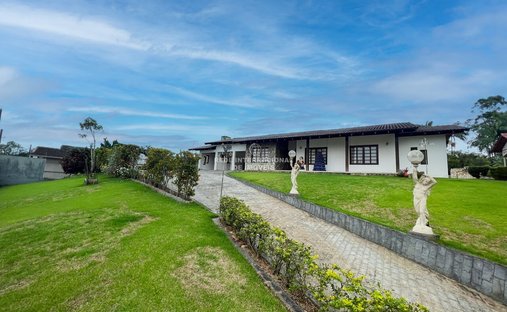 House in Santa Terezinha, State of Santa Catarina, Brazil 1