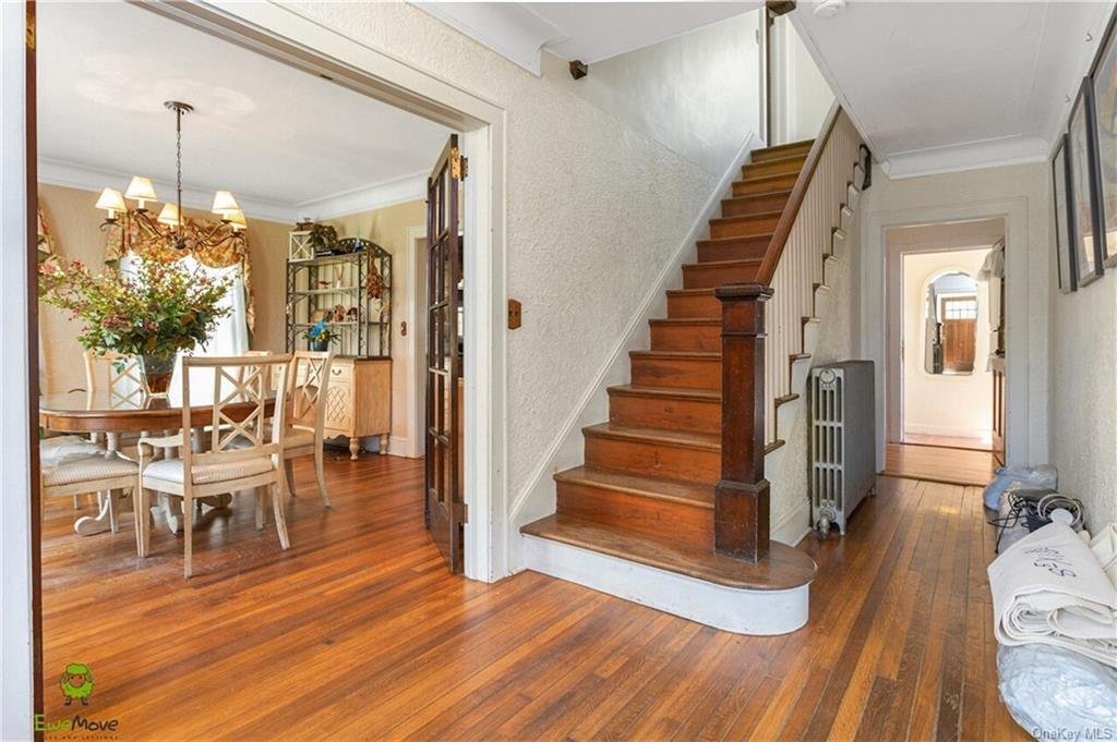 171 Goldens Bridge Road In Katonah, New York, United States For Sale