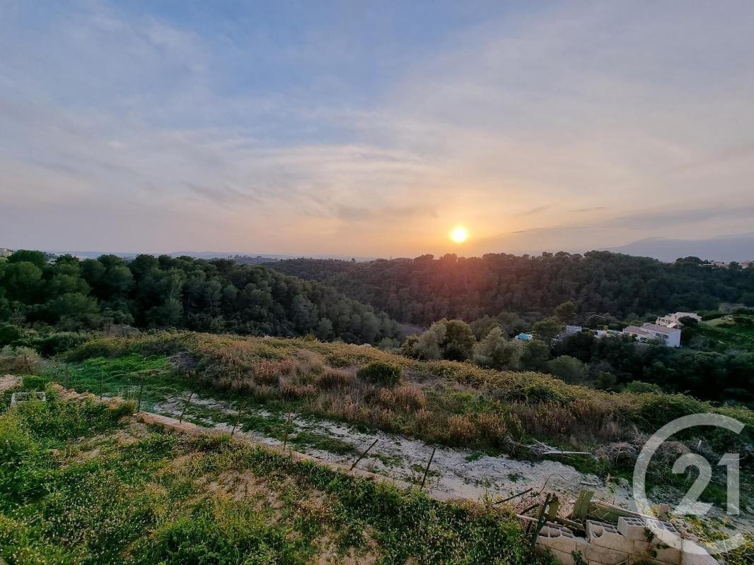 Maison Individuelle In St Laurent Du Var, Provence Alpes Côte D'azur
