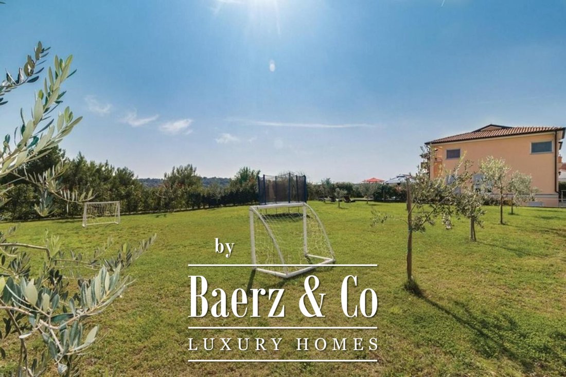 Villa in Grad Pula, Istria County, Croatia 2 - 13368304