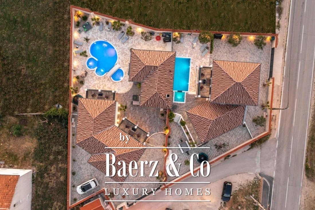 Villa in Opcina Policnik, Zadar County, Croatia 3 - 13113660