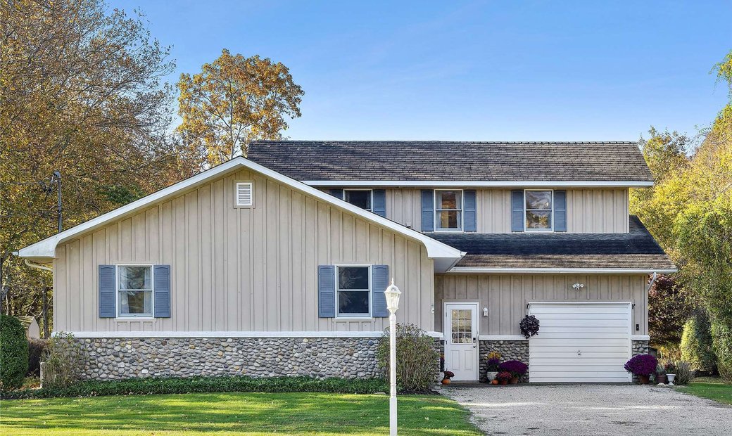 House Peconic In Peconic, Ny, United States For Sale (13457595)