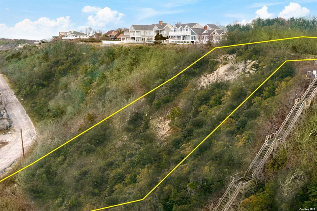 Land Mattituck In Peconic, New York, United States For Sale (12559206)