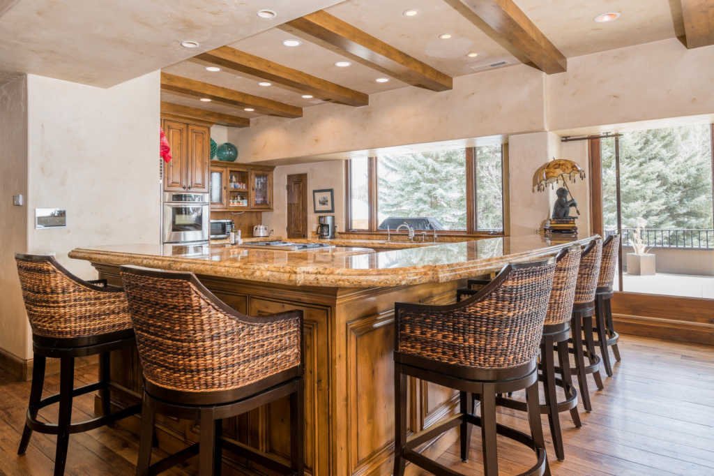 Condominium Ketchum In Ketchum, Idaho, United States For Sale (13598368)