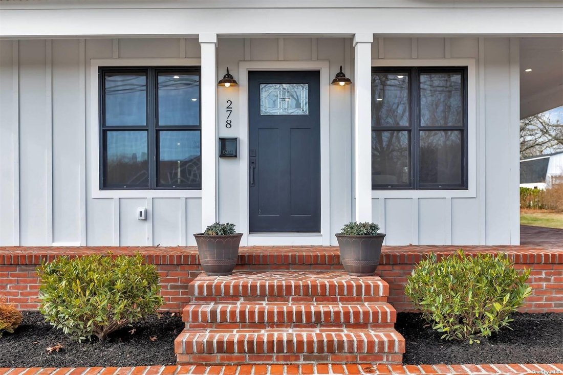 House Bayport In Bayport, Ny, United States For Sale (13590019)