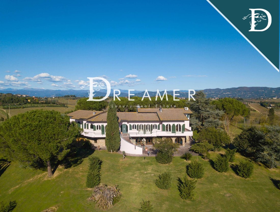 Villa in Center, Vinci, Tuscany 1 - 13601104