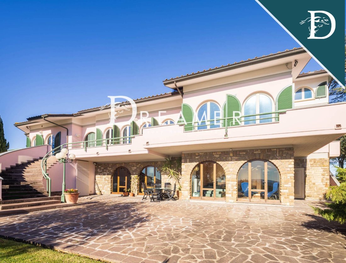 Villa in Center, Vinci, Tuscany 3 - 13601104
