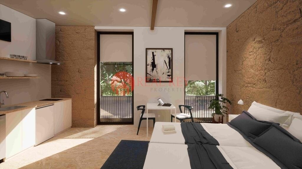 Townhouse in Cedofeita, Santo Ildefonso, Se, Miragaia, Sao Nicolau e Vitoria, Porto District, Portugal 1 - 13600743