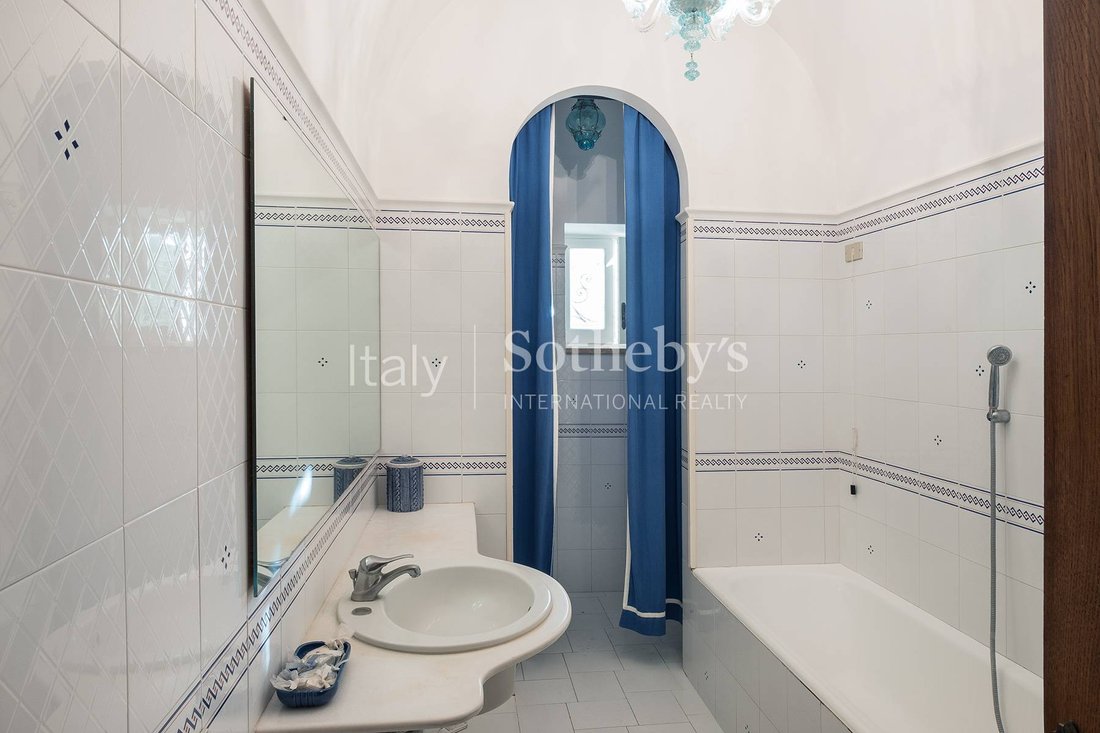 House in Capri, Campania, Italy 3 - 13579698