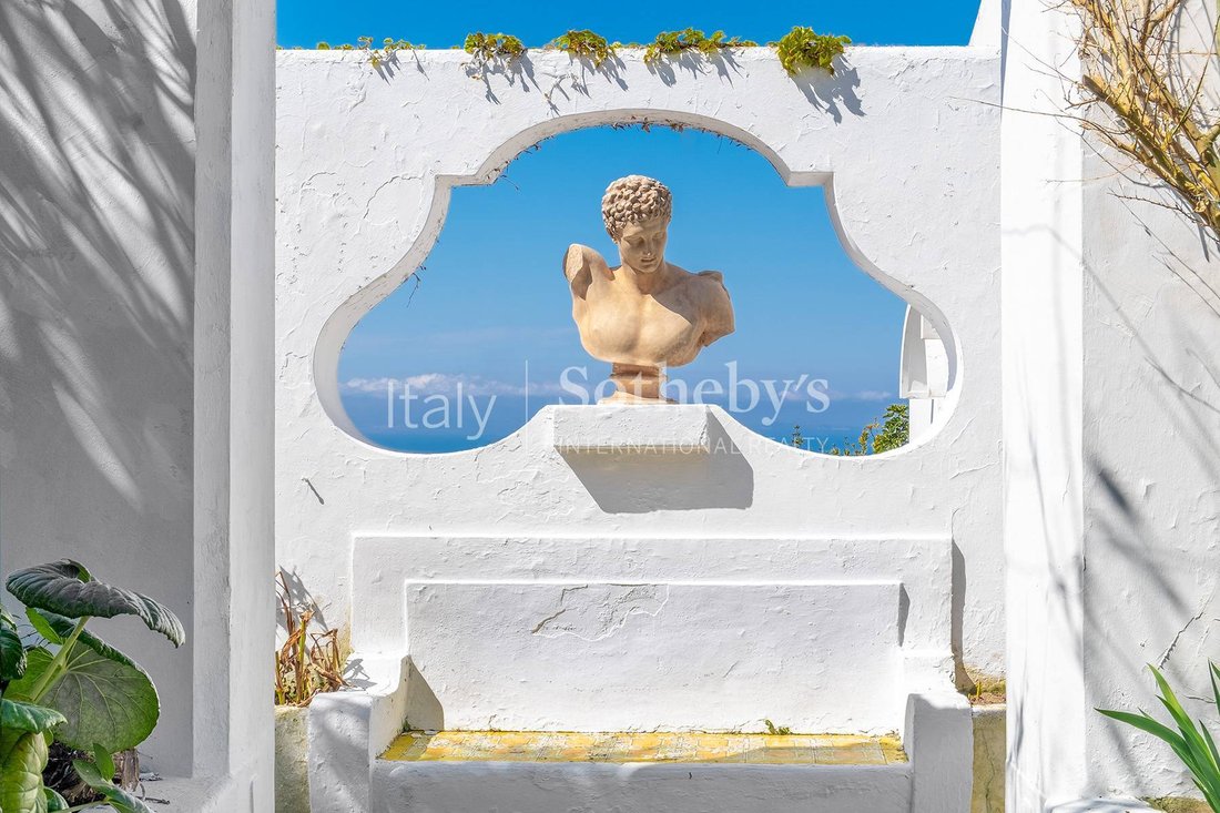 House in Anacapri, Campania, Italy 2 - 13579708