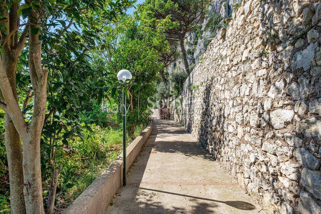 House in Capri, Campania, Italy 2 - 13579721