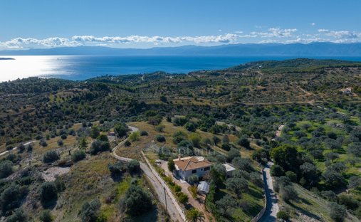 Land in Koinotita Kranidiou, Kranidi, Greece 1