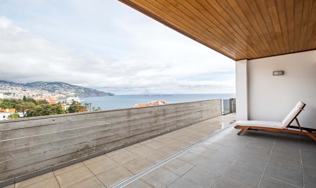 Apartment With One Of The Best Views Of Funchal In Funchal, Madeira