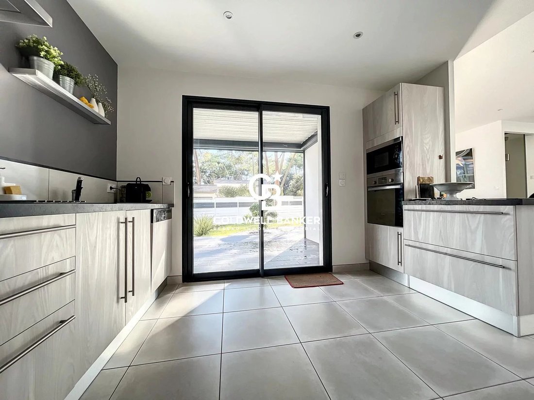 Single Storey Villa In Saint De Didonne, Nouvelle Aquitaine