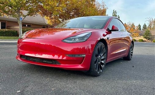Tesla Model 3 for sale in Canada | JamesEdition