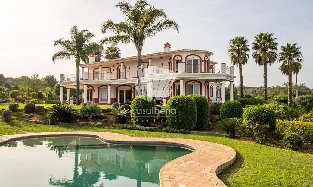 T3+2 Villa Vale Da Lama Lagos In Odiáxere, Algarve, Portugal For Sale