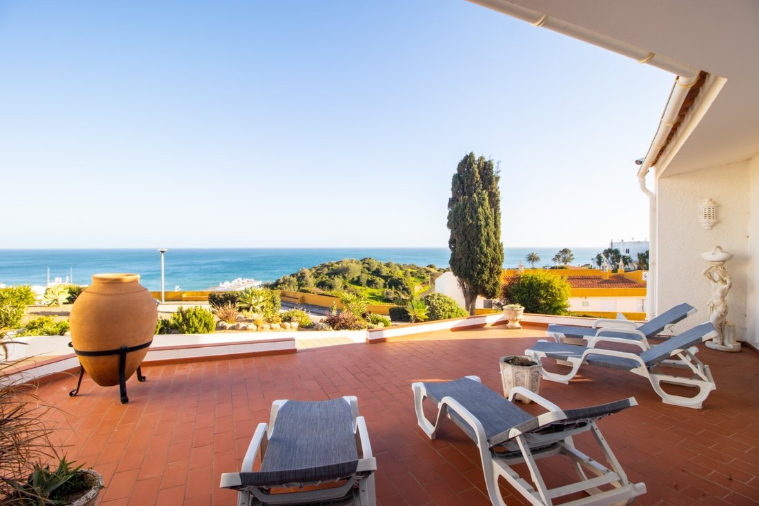Villa in Budens, Algarve, Portugal 1 - 12632219