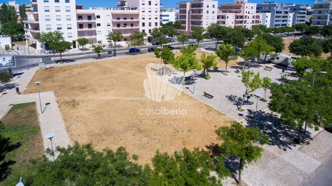 Land in Loule (Sao Clemente), Algarve, Portugal 1 - 12798502