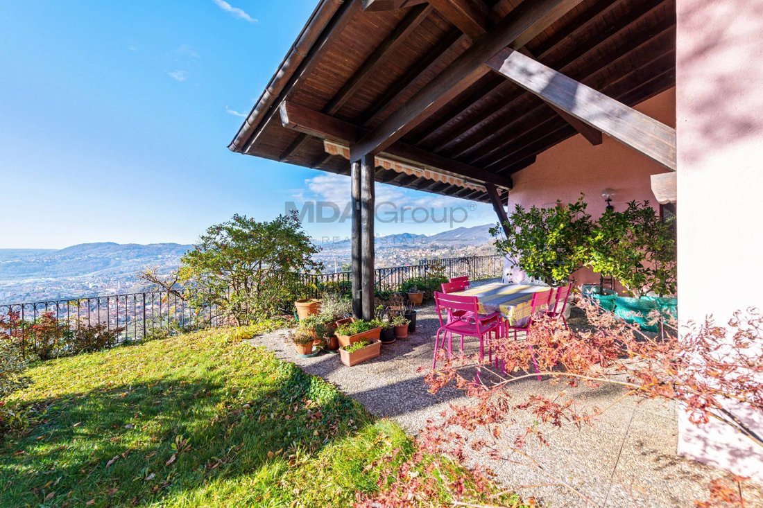 Casa a Breggia, Ticino, Svizzera 1 - 13607329