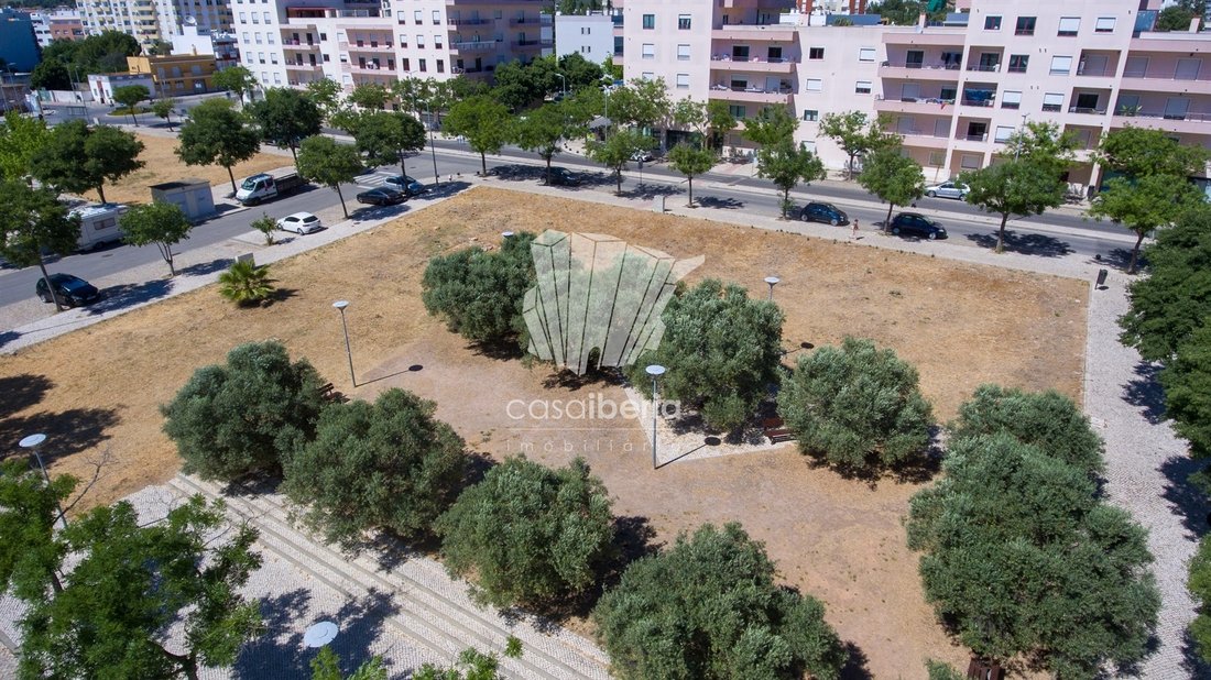 Land in Loule (Sao Clemente), Algarve, Portugal 1 - 12798482