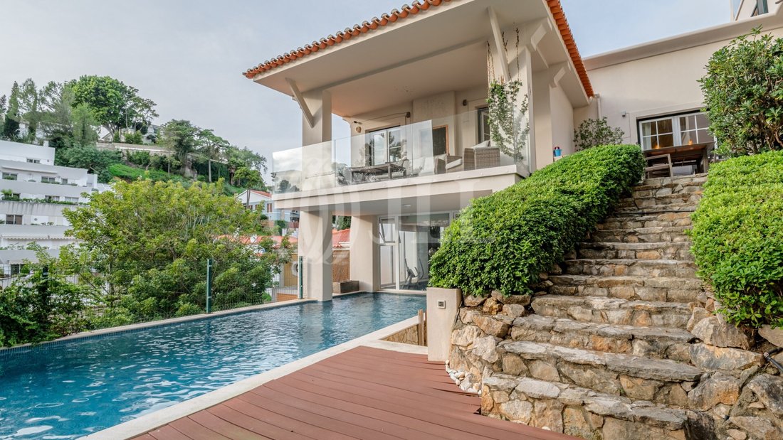 House 6 Bedrooms Sale Cascais In Cascais, Portugal For Sale (13607408)
