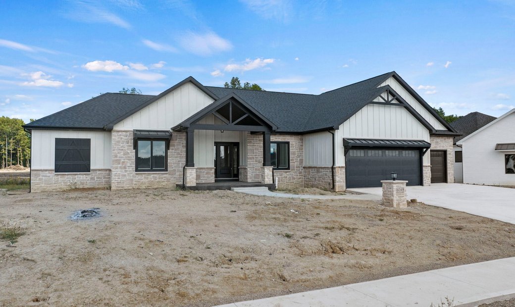 Sprawling Ranch On 5,000+ Square Feet In Leo Cedarville, Indiana