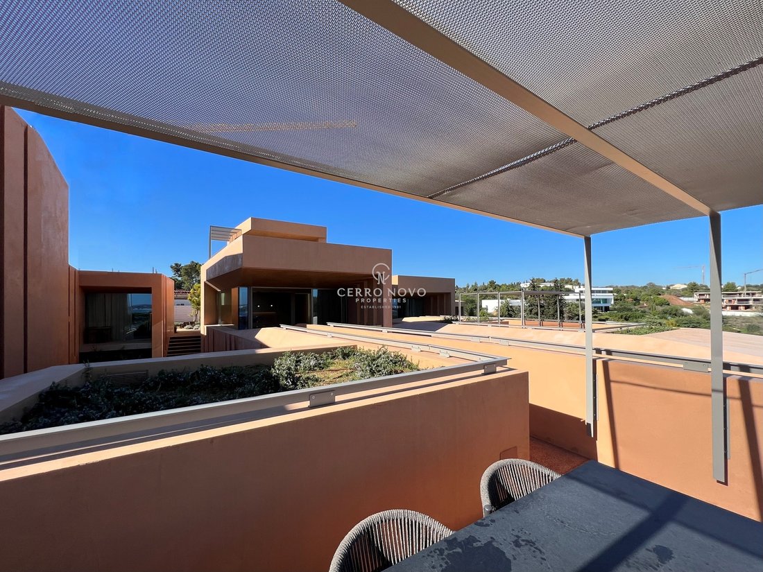 Individual Luxury T2 plus 1 Apartment At Palmares In Odiáxere Algarve