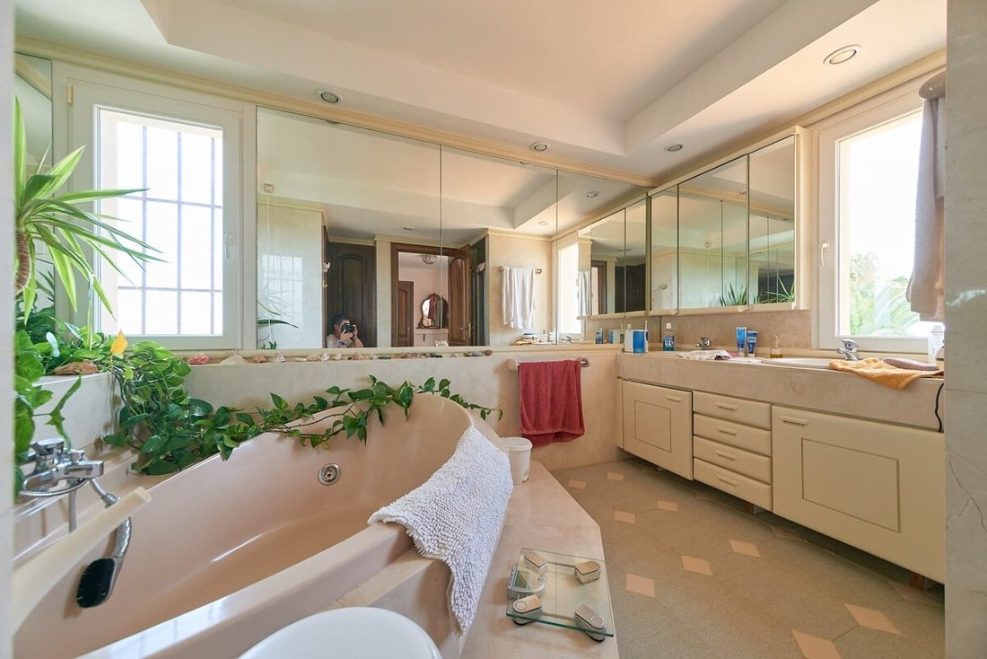 Villa in Costa de la Calma, Calvia, Balearic Islands 2 - 13608735
