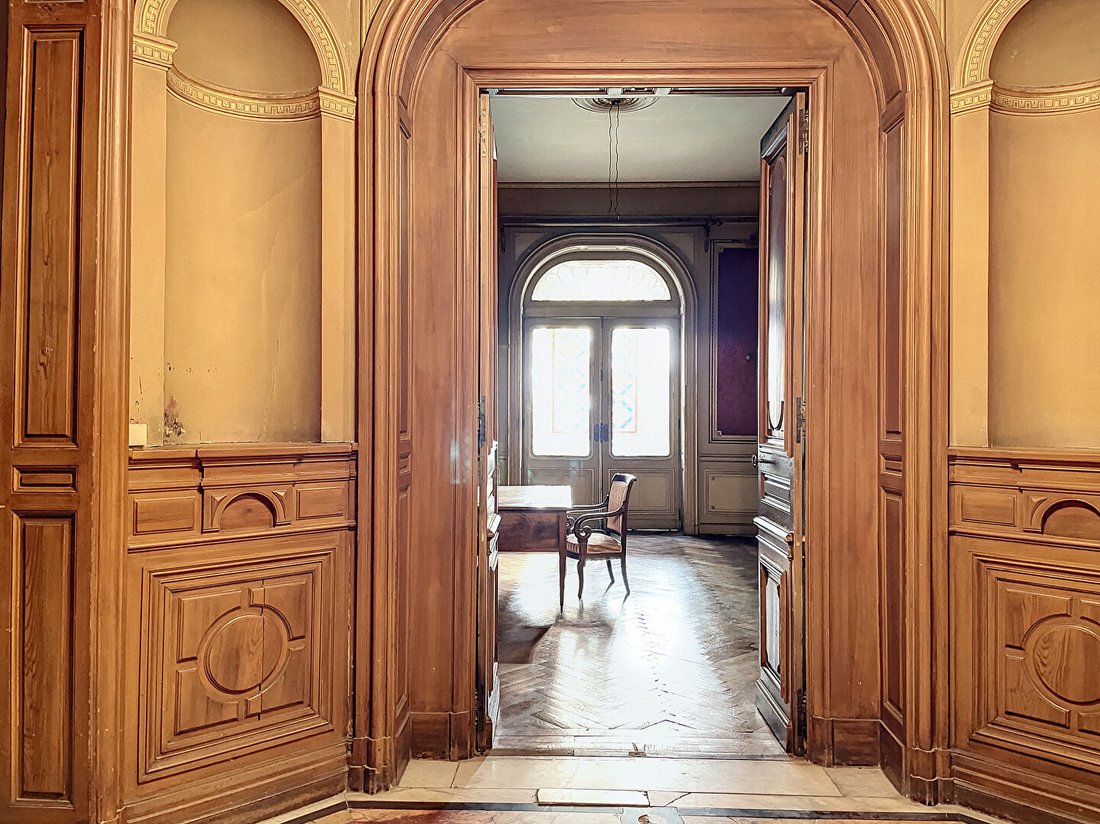 Estate In Avignon, Provence Alpes Côte D'azur, France For Sale (13608727)