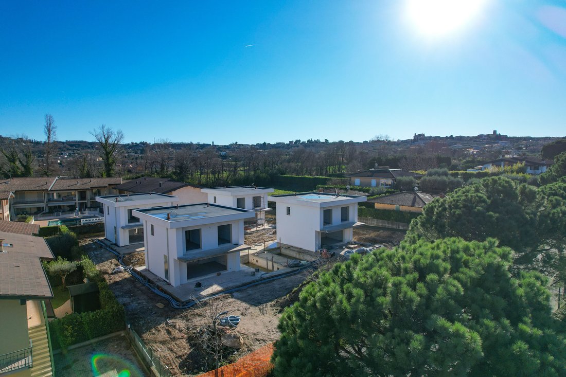 Villa in Manerba del Garda, Lombardy, Italy 4 - 12466494