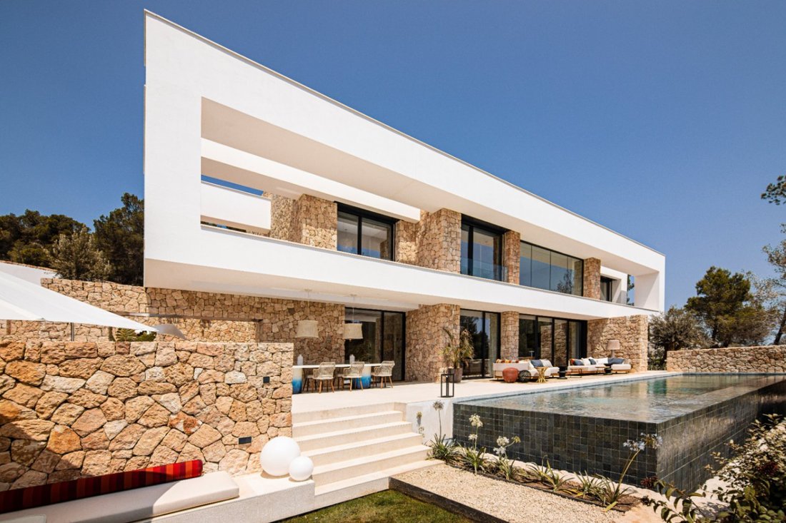 Villa in Roca Llisa, Santa Eularia des Riu, Balearic Islands 3 - 11437429