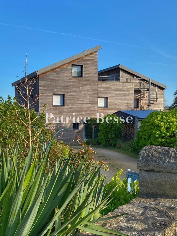 Three Flats Under The Same Roof On The Pink In Trégastel, Brittany