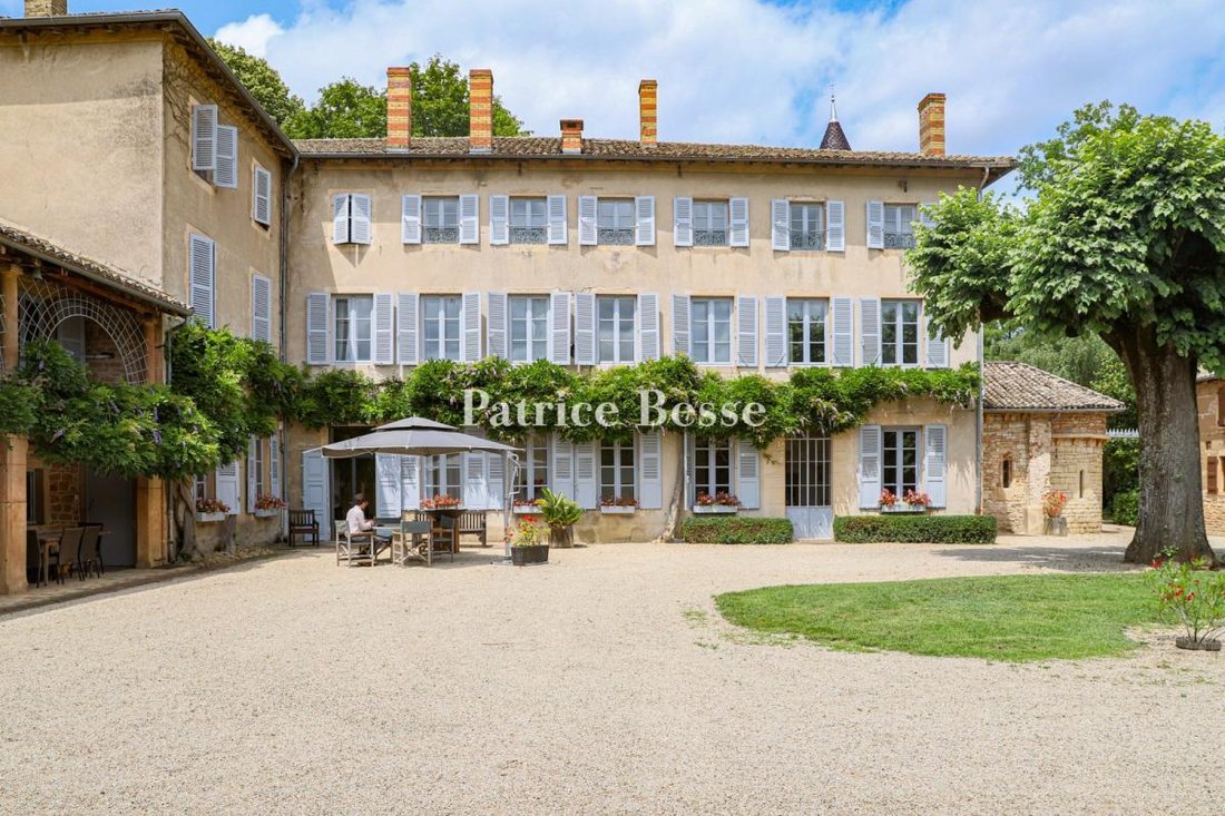 Whispers of the Templars: A Timeless Château in Burgundy’s Embrace