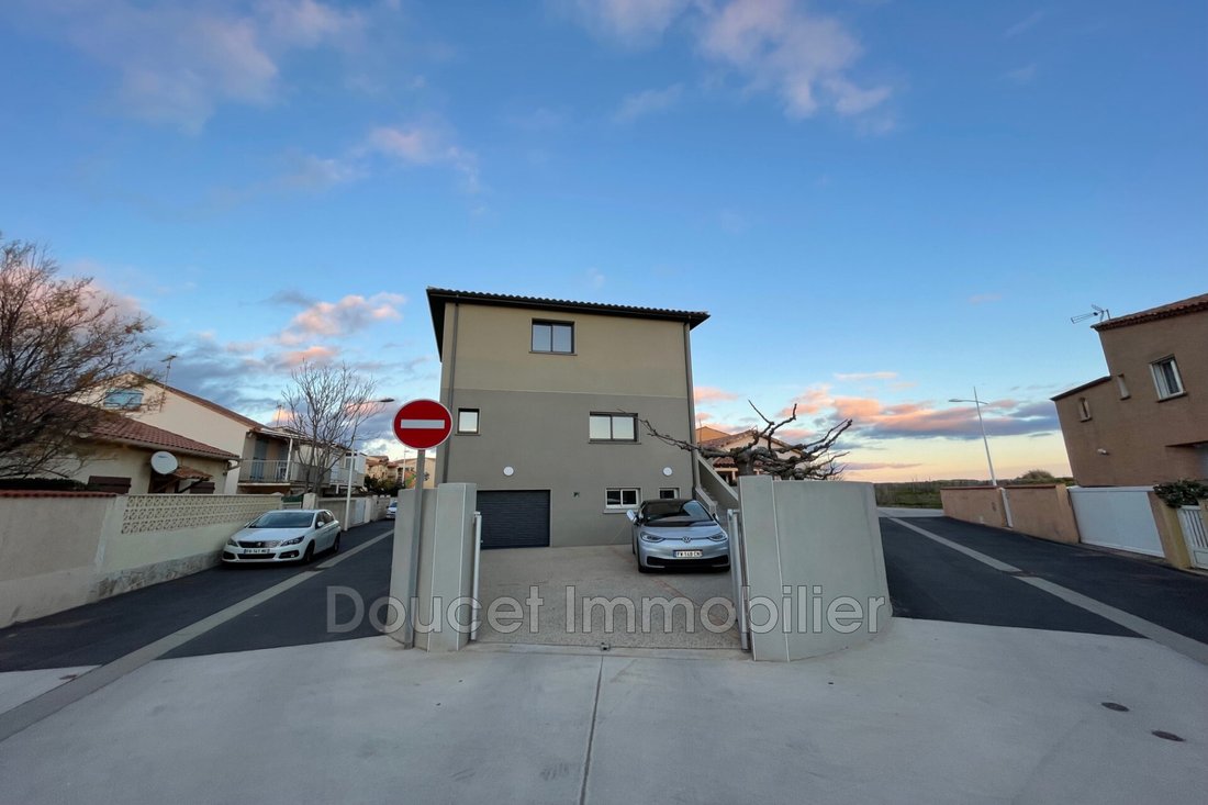 Vente Villa 4 Pièce(s) In Valras Plage, France For Sale (13616628)