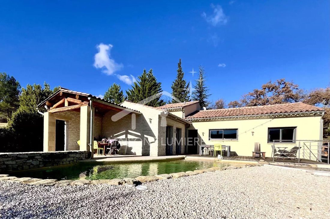 Saignon House In Saignon, Provence Alpes Côte D'azur, France For Sale