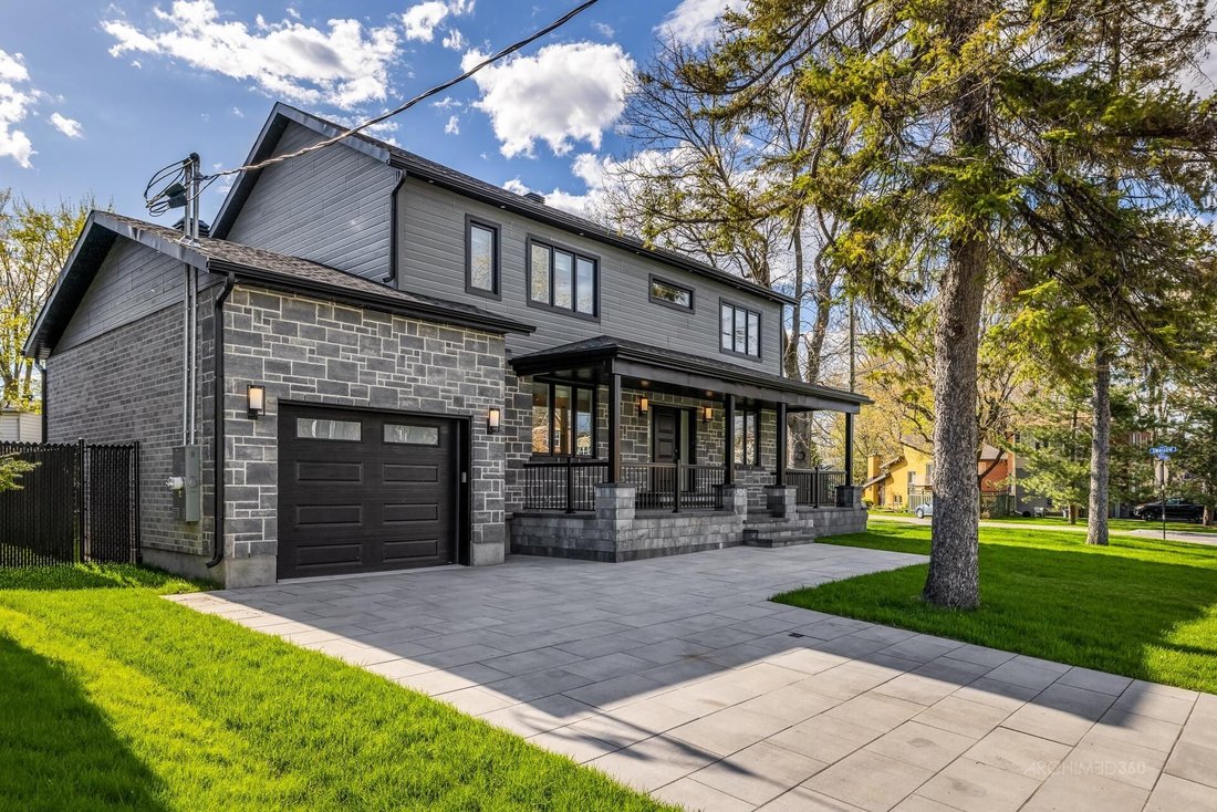 A Home For Those Who Enjoy The Finer Things In Life In Dorval, Quebec