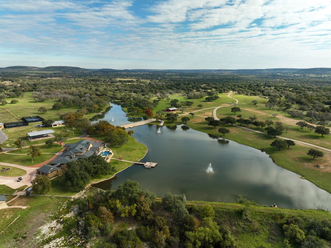 1,228+/ Acres Double Lake Ranch, In Texas, United States For Sale (13616161)