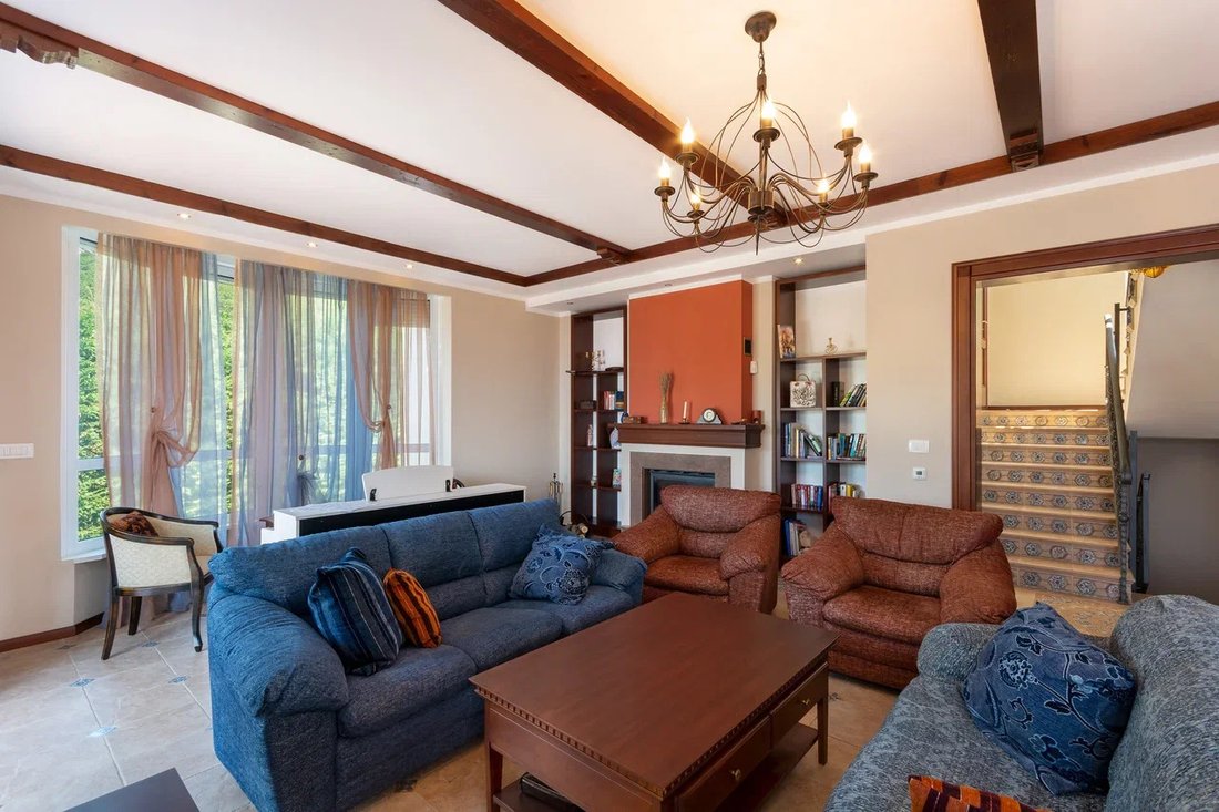 Villa in Tudorovići, Montenegro 2 - 13616039