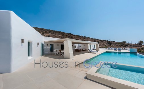 Villa in Paros, Aegean, Greece 1