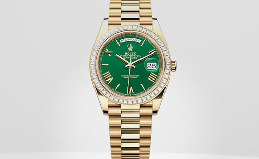 2 236 luxury and exclusive watches for sale by dealers worldwide on JamesEdition