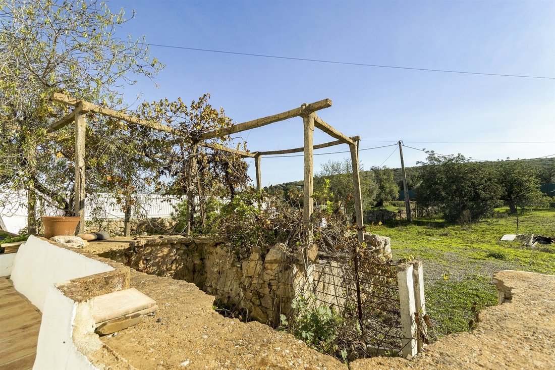 Exclusive Rural Retreat Refurbished Villa In Moncarapacho, Algarve