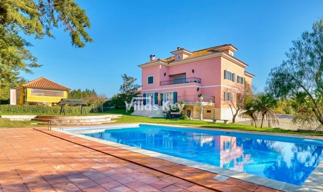 Homestead With 200,000 M² With 2 In Vila Franca De Xira, Lisbon
