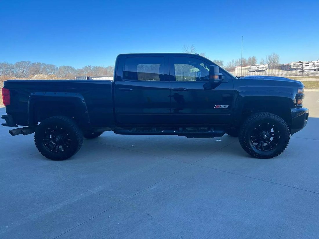 2018 Chevrolet Silverado In Peculiar, Mo, United States For Sale (13626144)