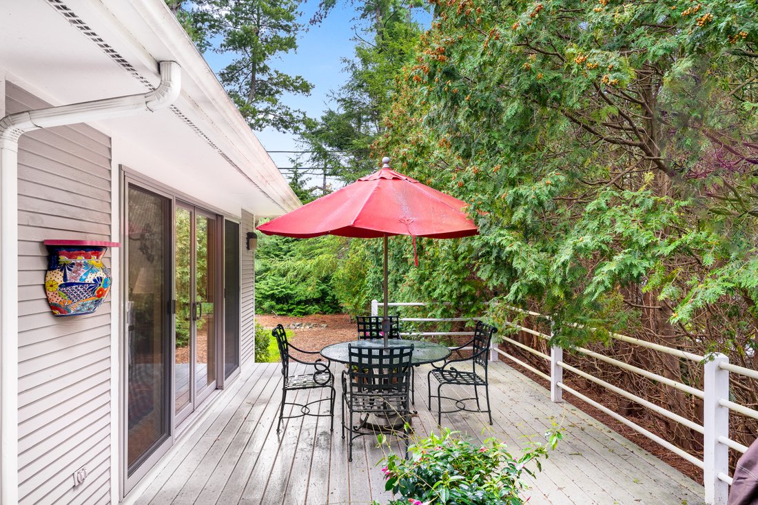 36 Oyster Point, Warren, Ri, 02885 En Warren, Rhode Island, Estados Unidos En Venta (13627191)