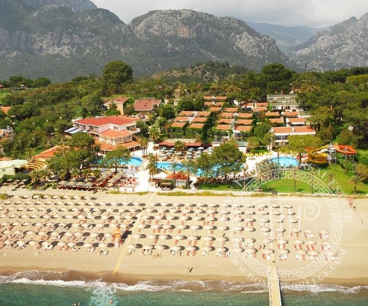 Bungalow in Antalya, Antalya, Turkey 1 - 13627248