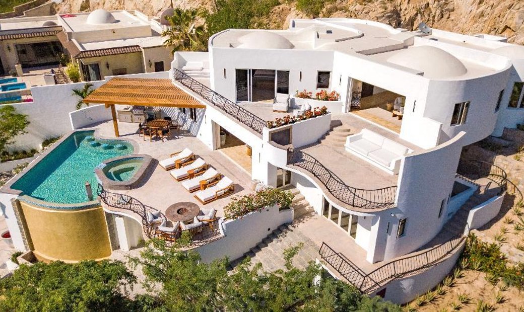 4 Bedrooms Single Family In Cabo San Lucas, Baja California Sur, Mexico