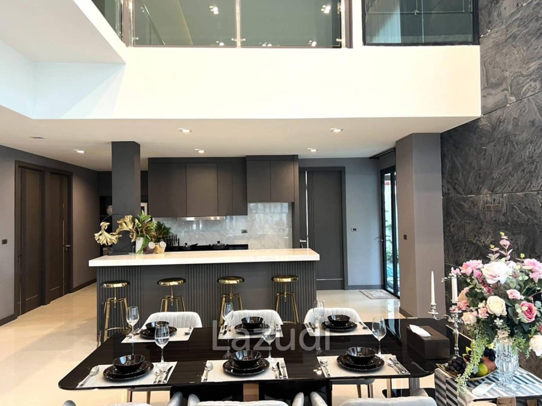 Villa in Mueang, Chon Buri, Thailand 2 - 13300132